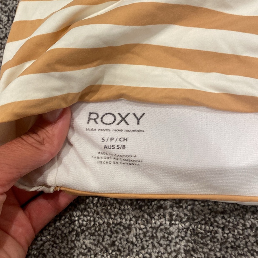 Striped Roxy bikini top - Picture 5 of 5